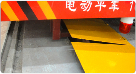 Busbar power Rail vehicle